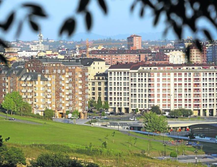 ¡Al Lado De La Clinica Oftalmologica Vega! Apartman Oviedo Kültér fotó